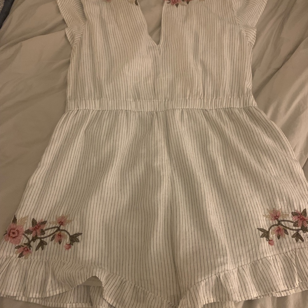 COPY - Size Large, American Eagle Romper